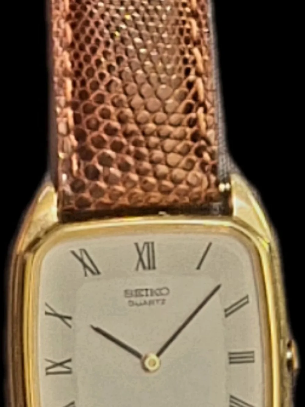 1986 Seiko 5P30 Quartz Watch-Roman Numeral Dial, New Battery, Lizard Grain Band